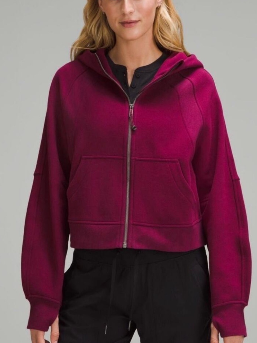 *New Lululemon Scuba full zip cropped hoodie sz M/L in Raspberry